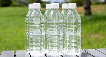 Advantages and Processes of Recycling Waste Pastic Bottles