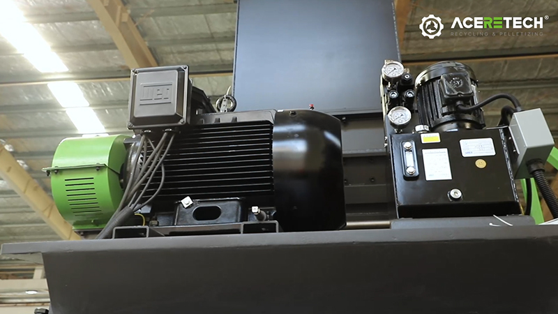 GH crusher with WEG motor