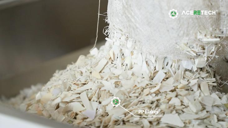 PP flakes image