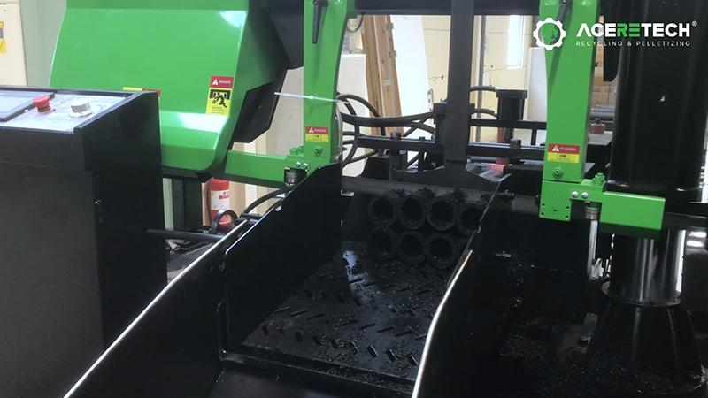 Image: Large-Diameter Pipe Cutting Machine