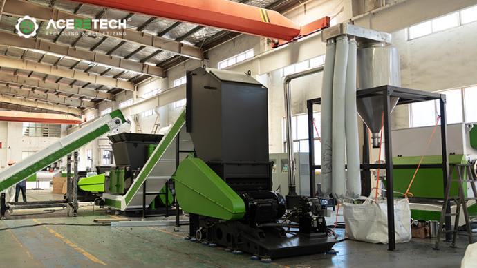 GF plastic crusher