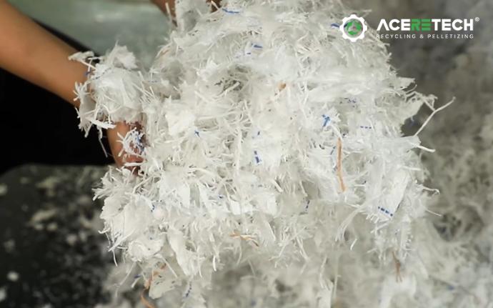 PP Woven Bag Shredding and Crushing