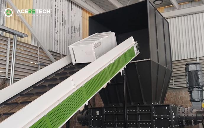 rigid plastic shredder