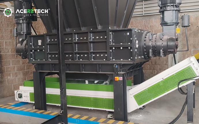 rigid plastic shredder